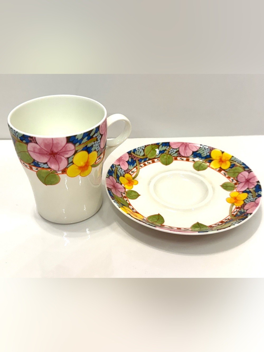 Vintage Mikasa Laureate A7713 Bone China Cups & Saucers - Set of 2 - Japan